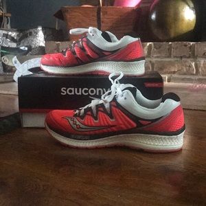 Saucony triumph iso 4